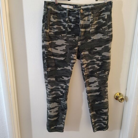 Pilcro and the Letterpress Jeans  Size 32 Camo High Rise Skinny Corduroy - Picture 2 of 9